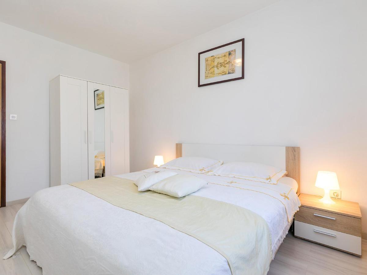 Apartments Olea Пореч Екстериор снимка